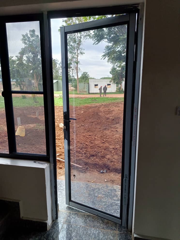 Description of Image 1