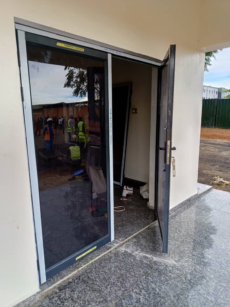 Description of Image 1